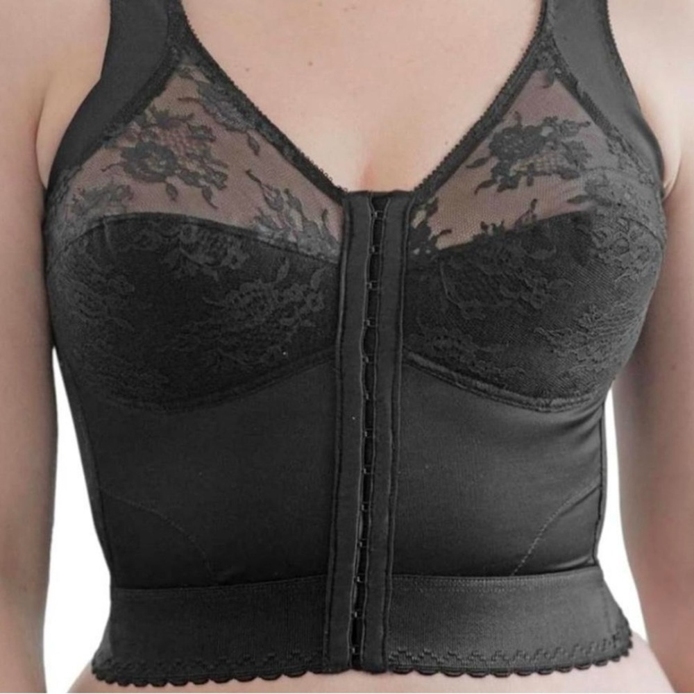 Women’s Cortland Intimates Black Lace Front Closure Bralette/corset size 34B